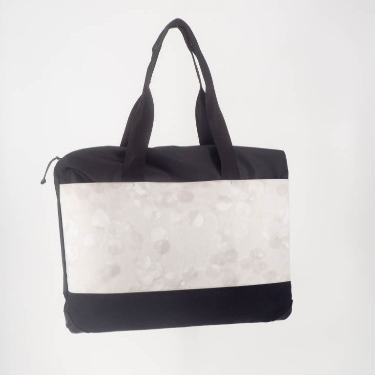 The Worker Bag by Oscar Munro