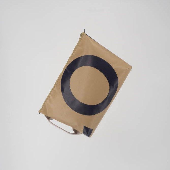 The Headcase by Oscar Munro