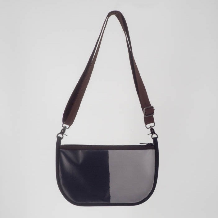 The Jenny bag by Oscar Munro