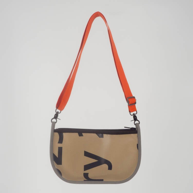 The Jenny bag by Oscar Munro