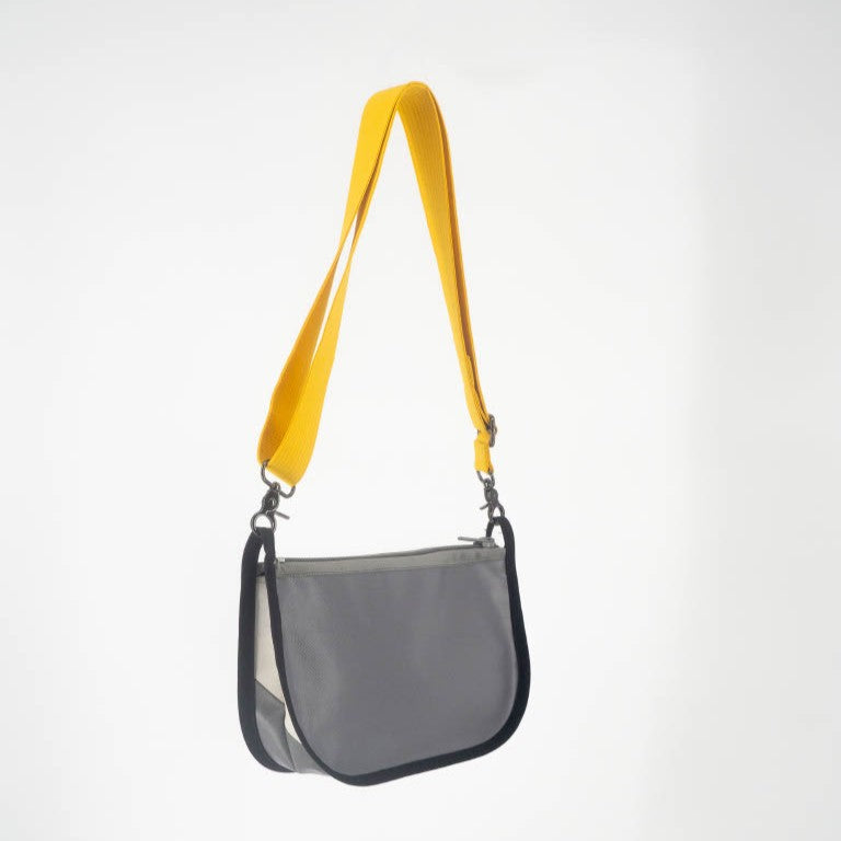 The Jenny bag by Oscar Munro