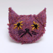 Load image into Gallery viewer, Deep Lilac Harris Tweed Cat Brooch
